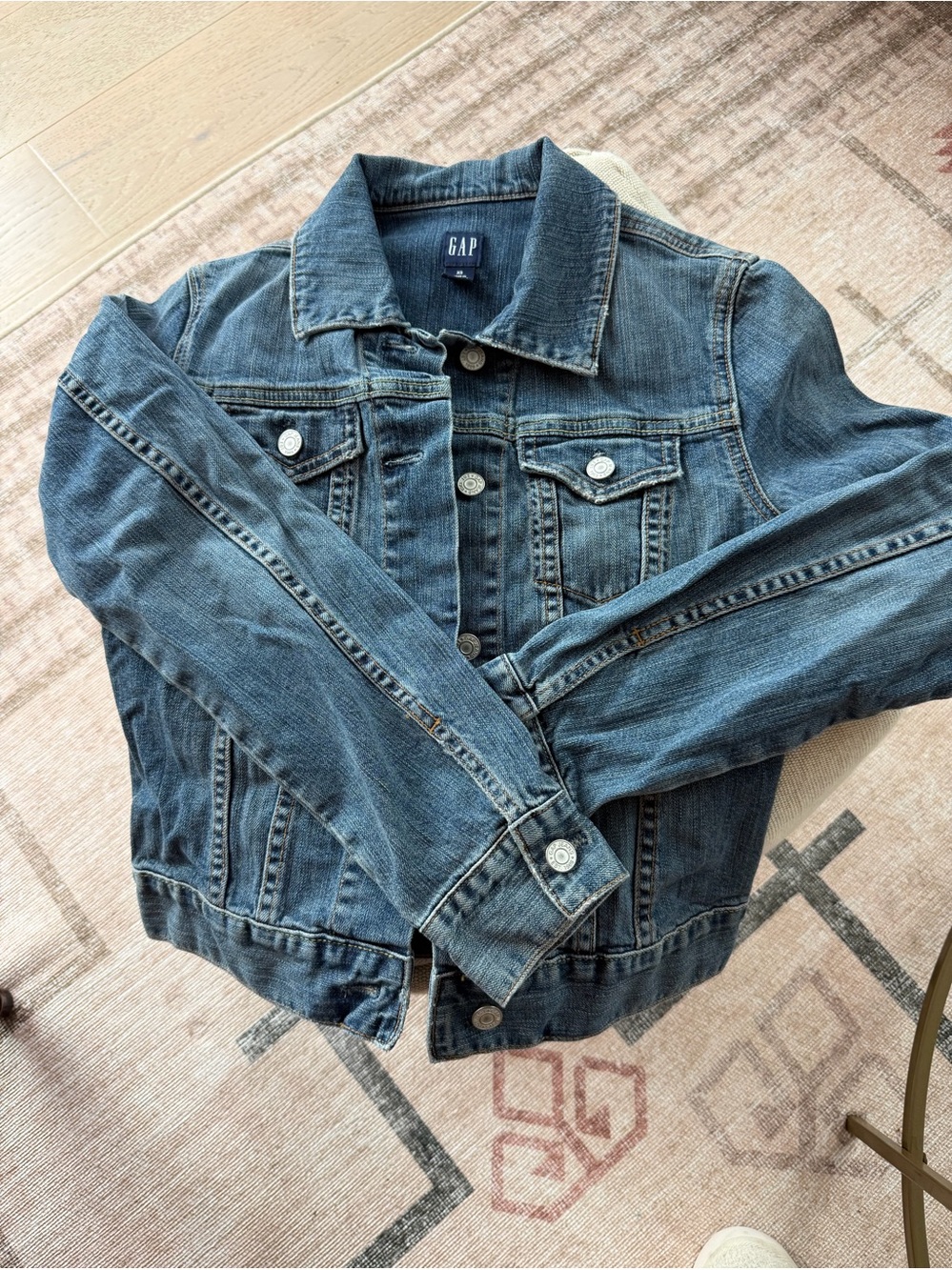 Vintage GAP Women's Medium Blue Denim Jacket